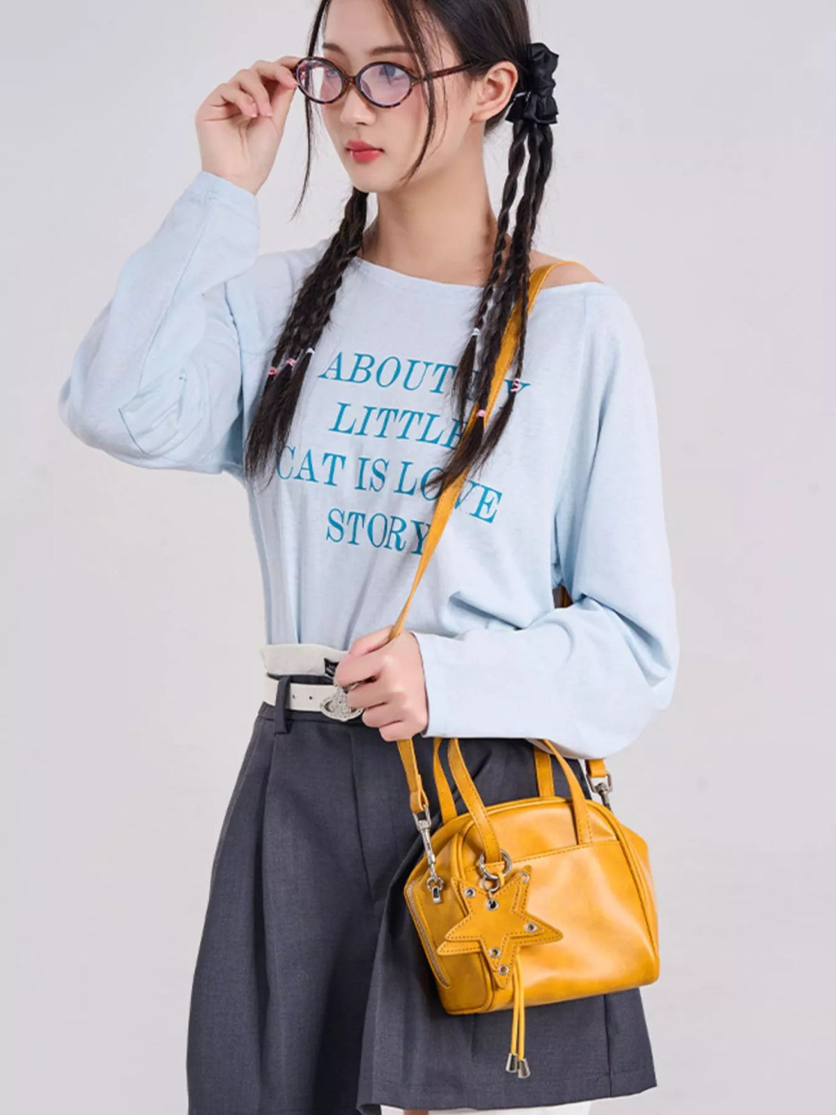 Star-Charm PU Leather Crossbody Bag in Yellow