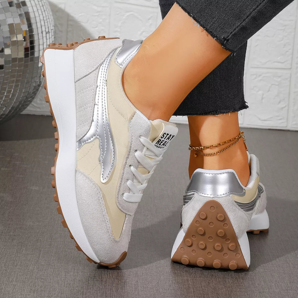 Round Toe Lace Up Sneakers