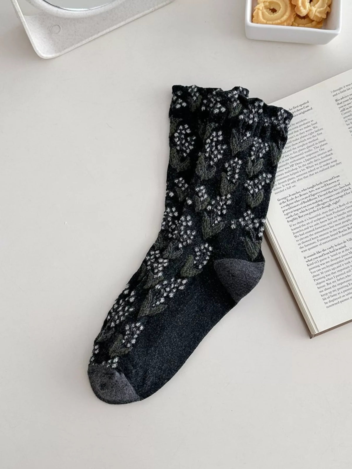 Vintage Textured Crew Socks - Lilixa.store