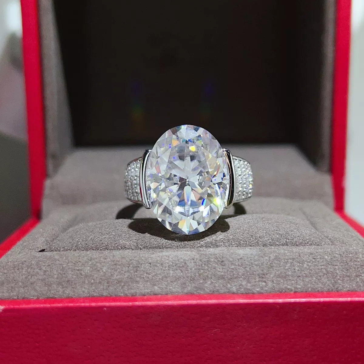 10 Carat Moissanite 925 Sterling Silver Oval Cut Ring - Lilixa.store