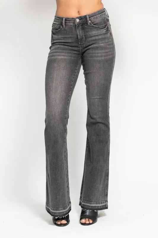 Judy Blue Full Size Mid Rise Tummy Control Washed Gray Release Hem Flare Jeans Plus Size - Lilixa.store