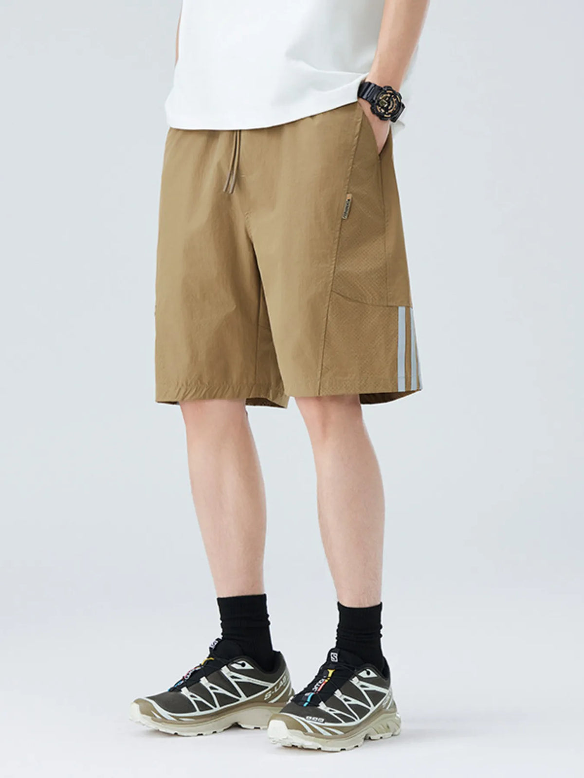 Men's Plus Size Loose Fit Shorts in Deep Khaki