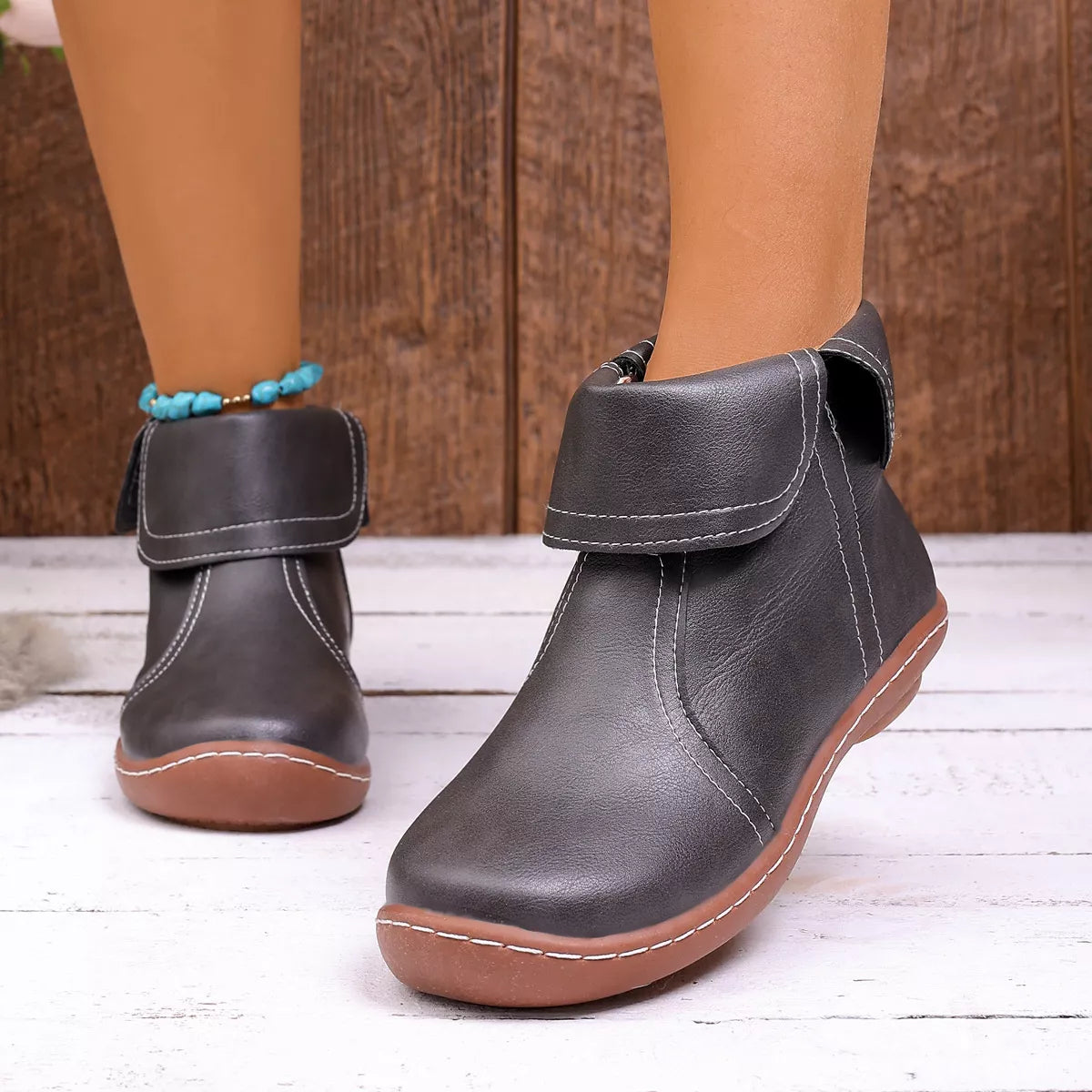 Round Toe Side Zipper Boots - Lilixa.store