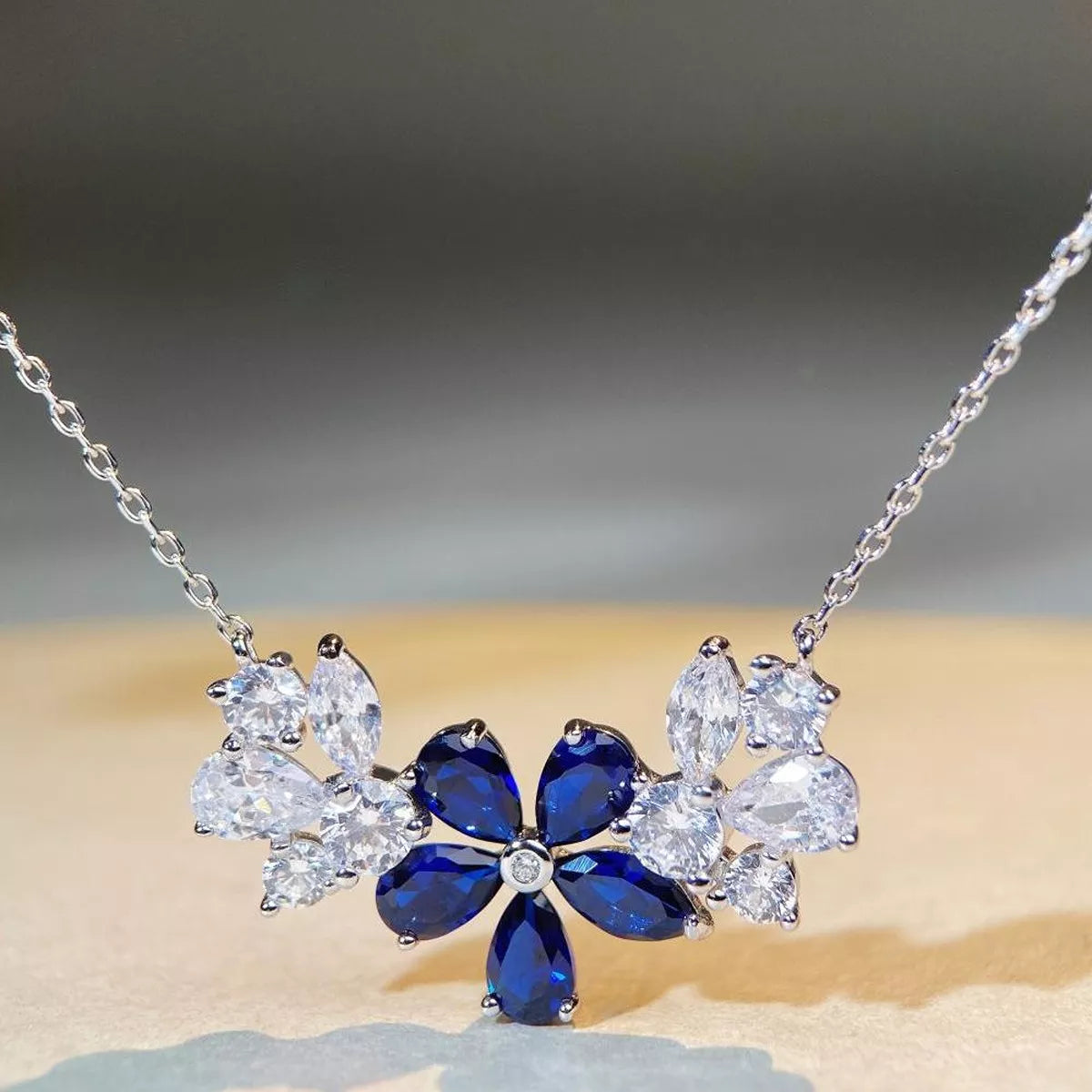925 Sterling Silver Zircon Flower Necklace