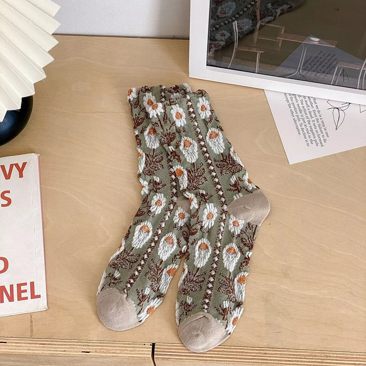 Vintage Jacquard Crew Socks - Lilixa.store
