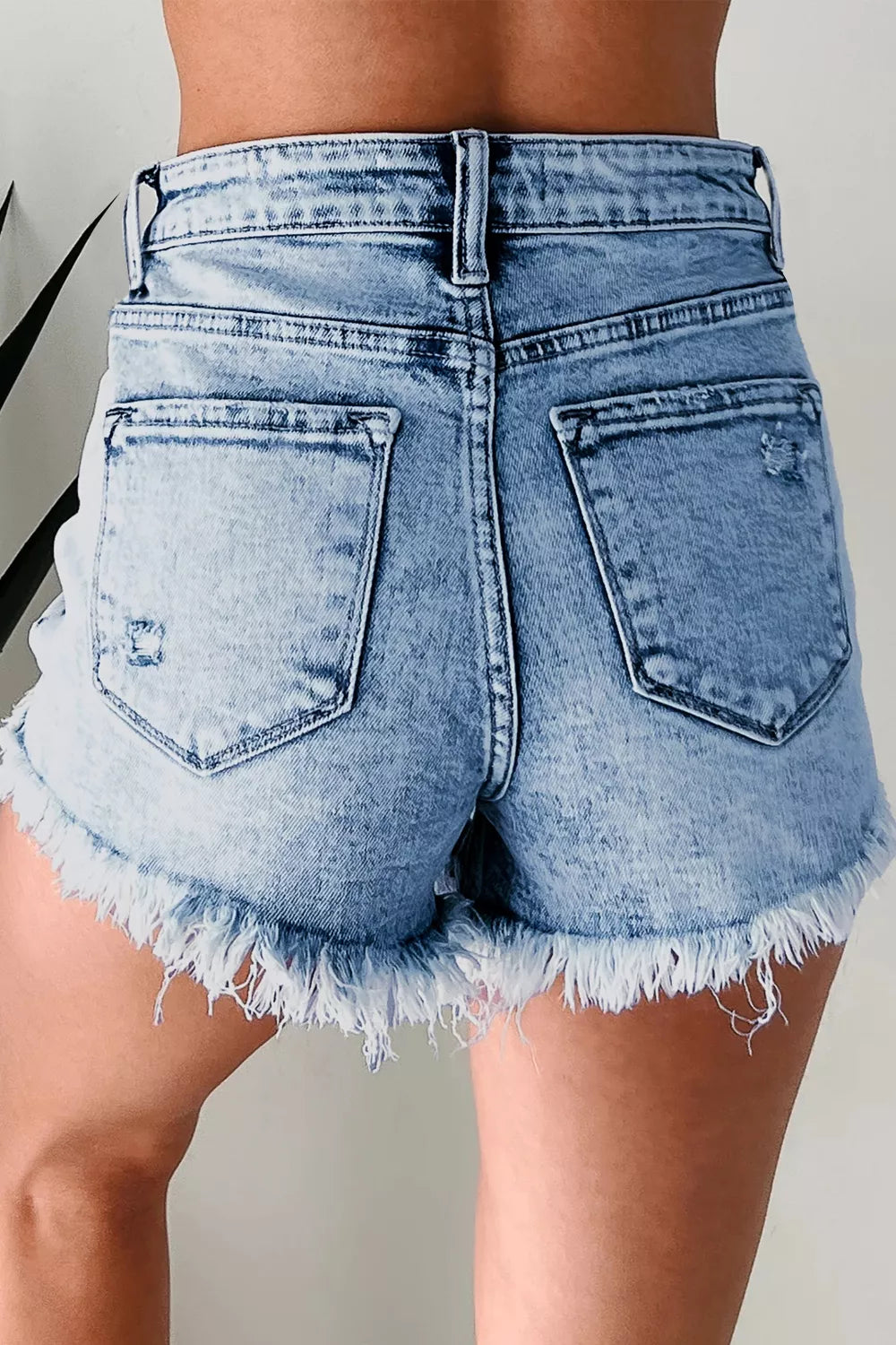 Distressed Frayed Hem Denim Shorts - Lilixa.store