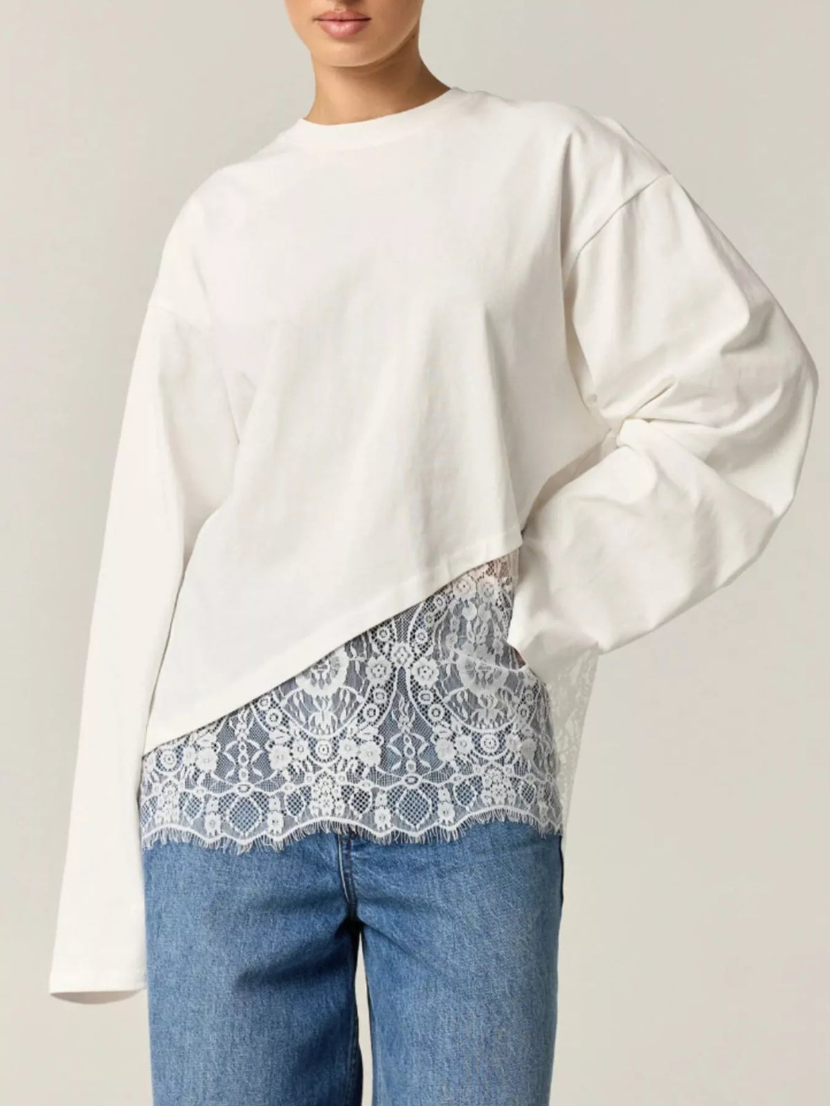 Long-Sleeve T-Shirt with Asymmetric Lace Hem - Lilixa.store