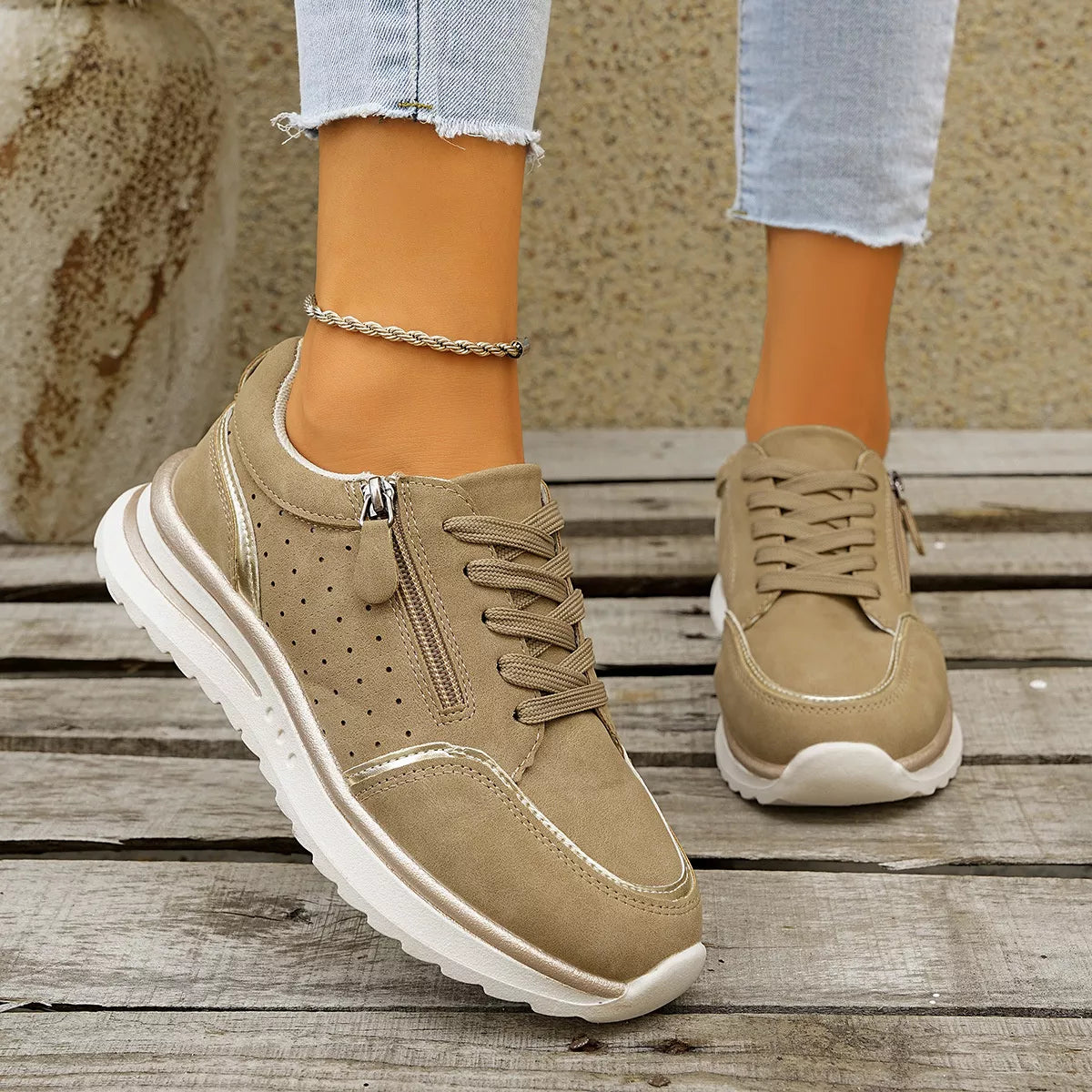 Round Toe Lace Up Sneakers - Lilixa.store