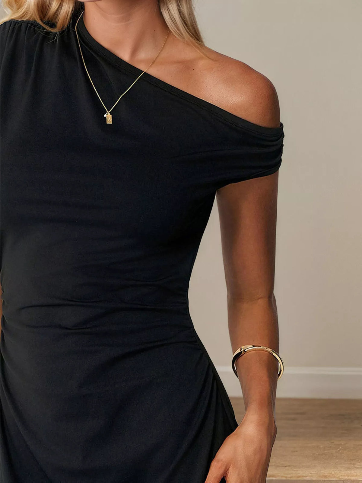 One-Shoulder Ruched Bodycon Mini Dress