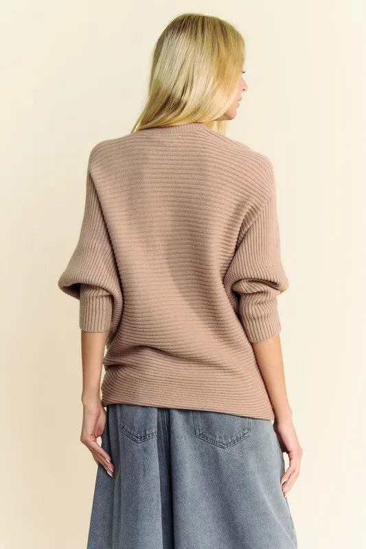 Davi & Dani Round Neck Batwing Sleeve Sweater - Lilixa.store