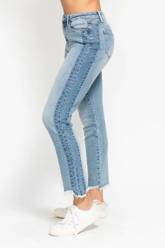 Judy Blue Full Size Vintage Wash Side Panel Detail with Fray Hem Slim Plus Size - Lilixa.store