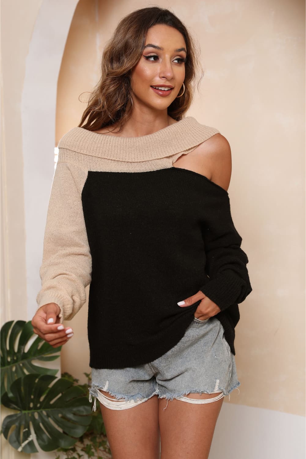 Asymmetrical Long Sleeve Two-Tone Cutout Sweater in Black