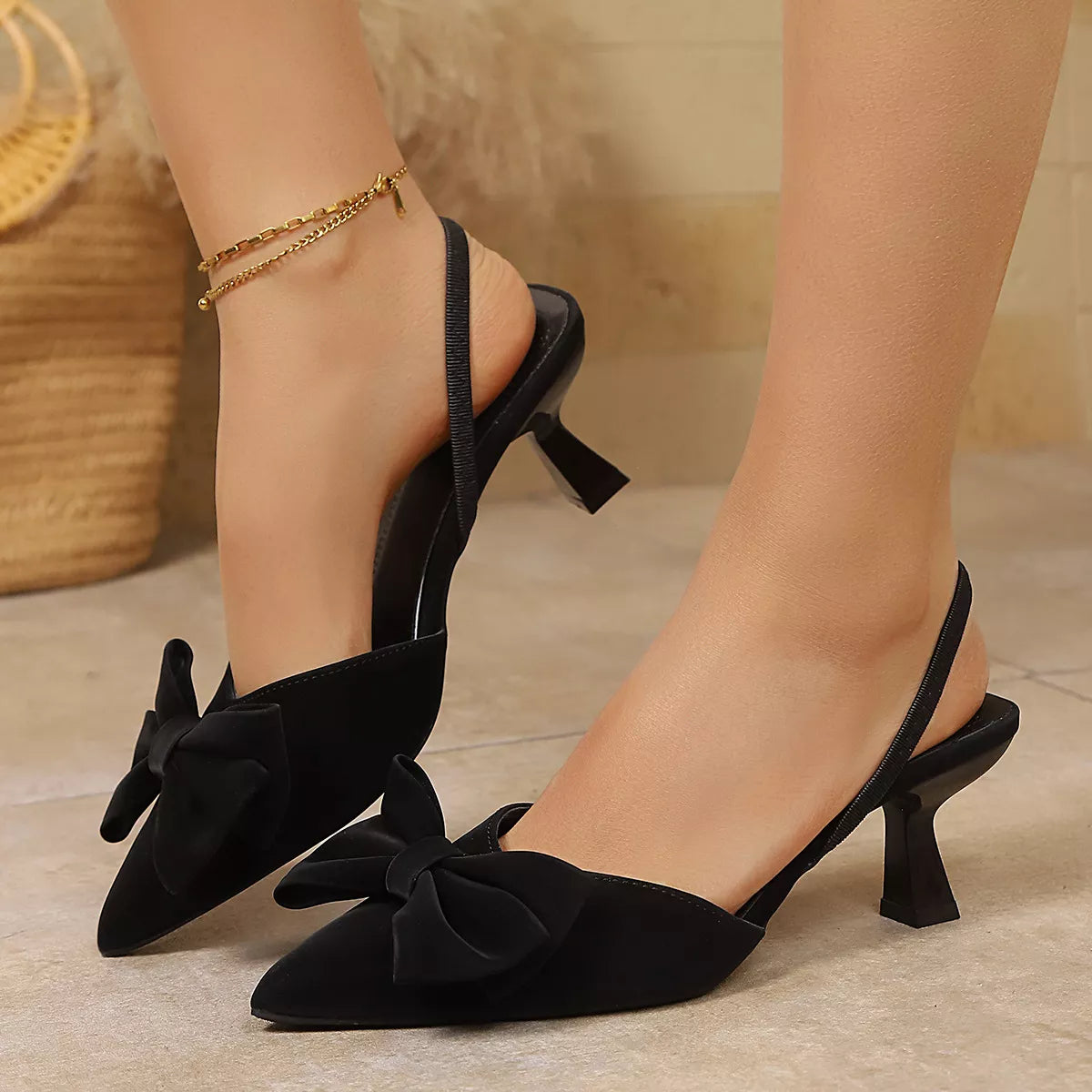 Bow Point Toe Kitten Heels Pumps - Lilixa.store