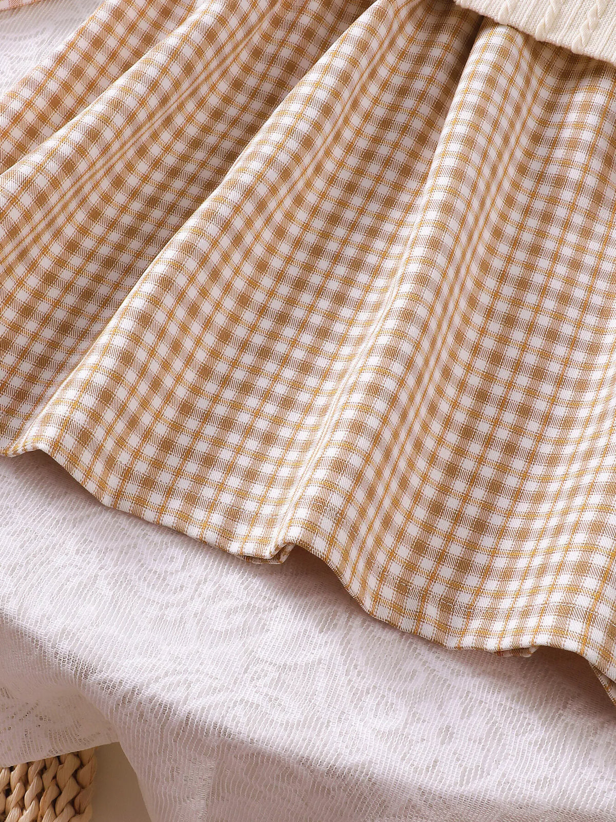 Children's Plaid Peter Pan Collar Dress and Knitted Vest Set in Apricot Color, view 3