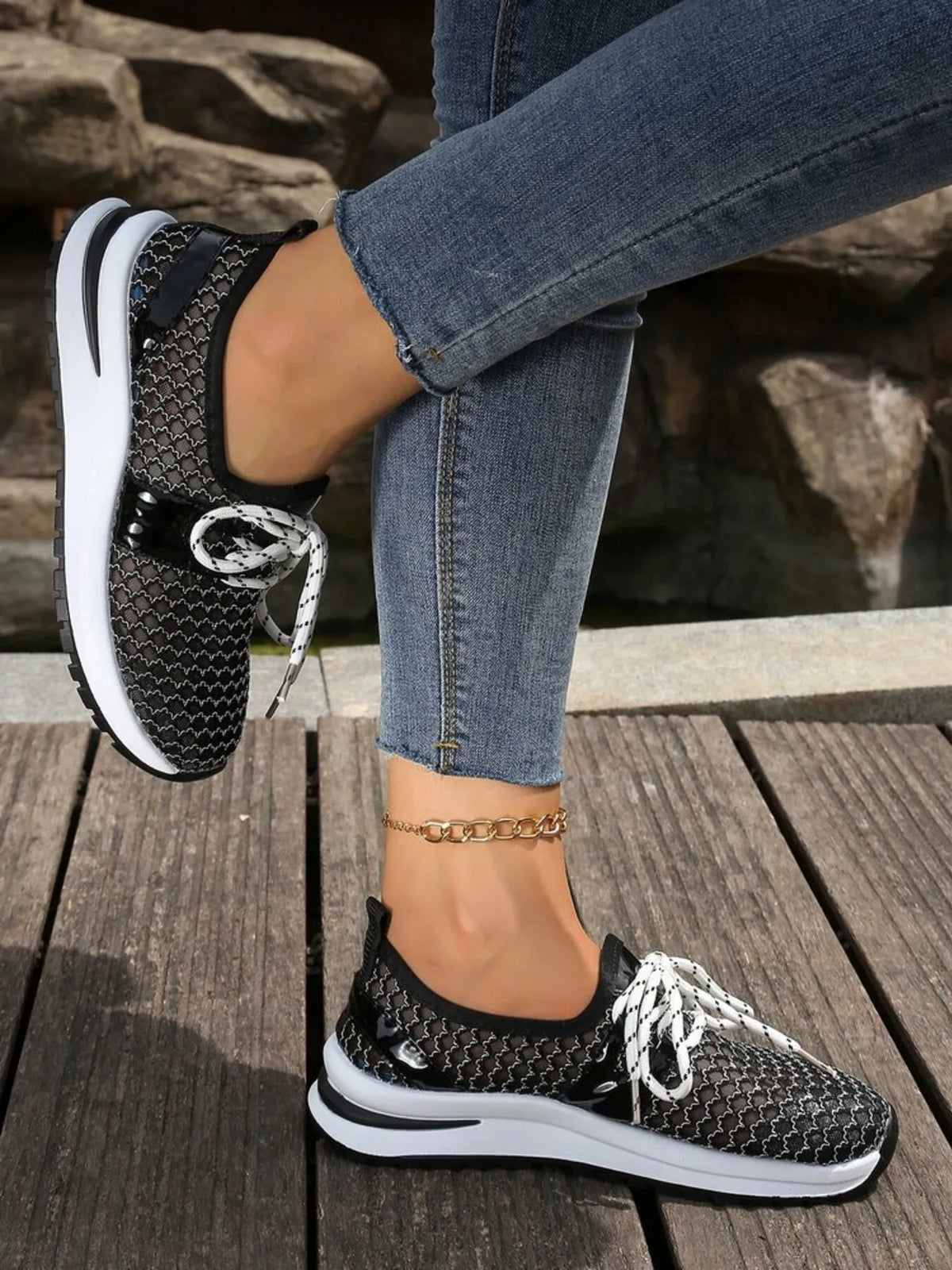 Breathable Mesh Lace-Up Athletic - Lilixa.store