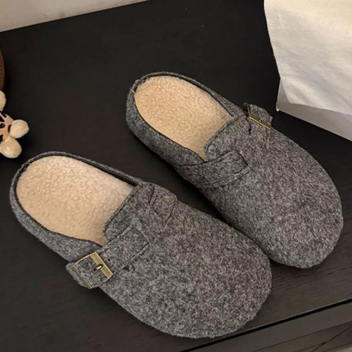 Buckle Decor Round Toe Slippers - Lilixa.store