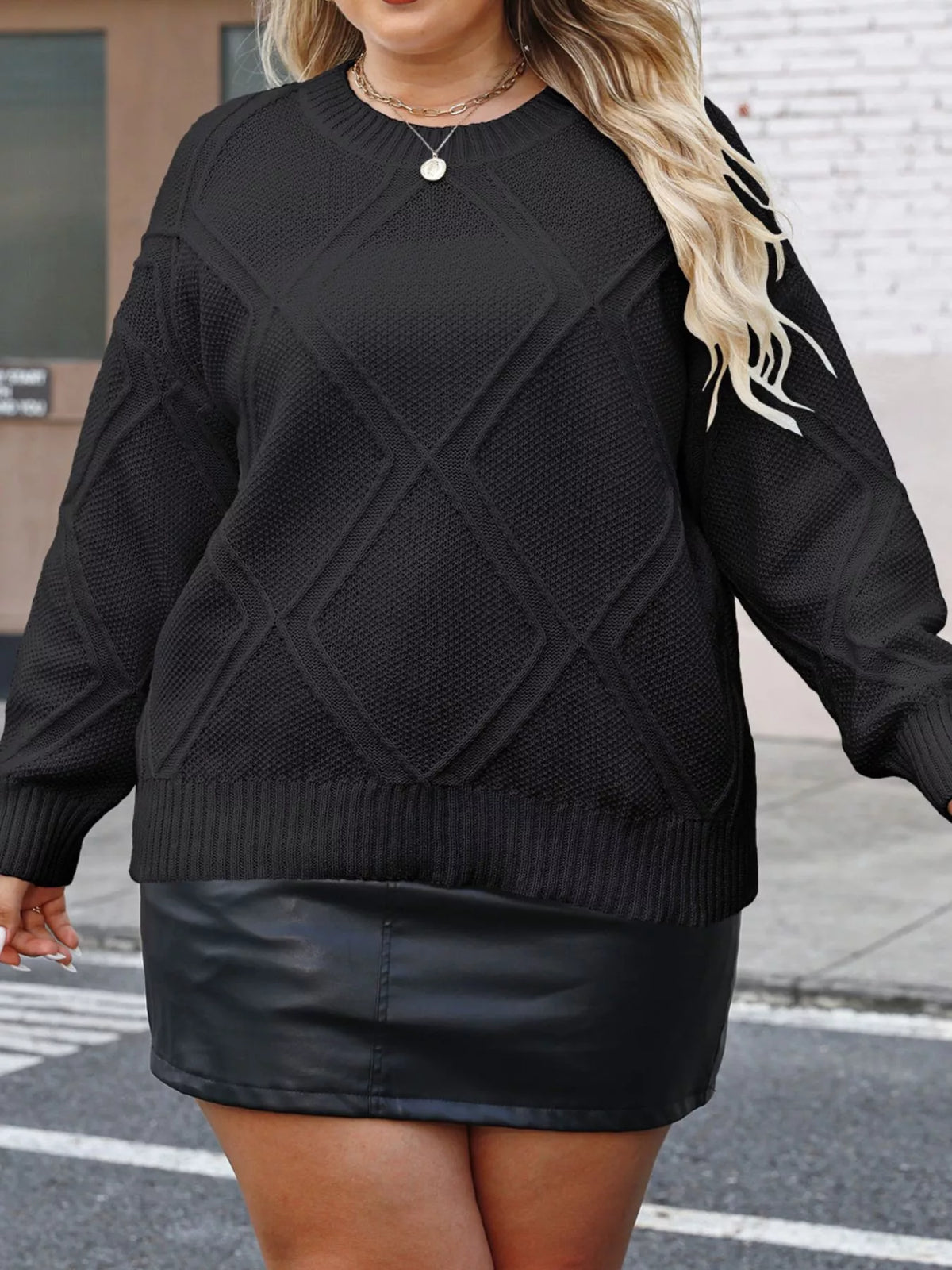 Plus Size Diamond Pattern Round Neck Sweater - Lilixa.store
