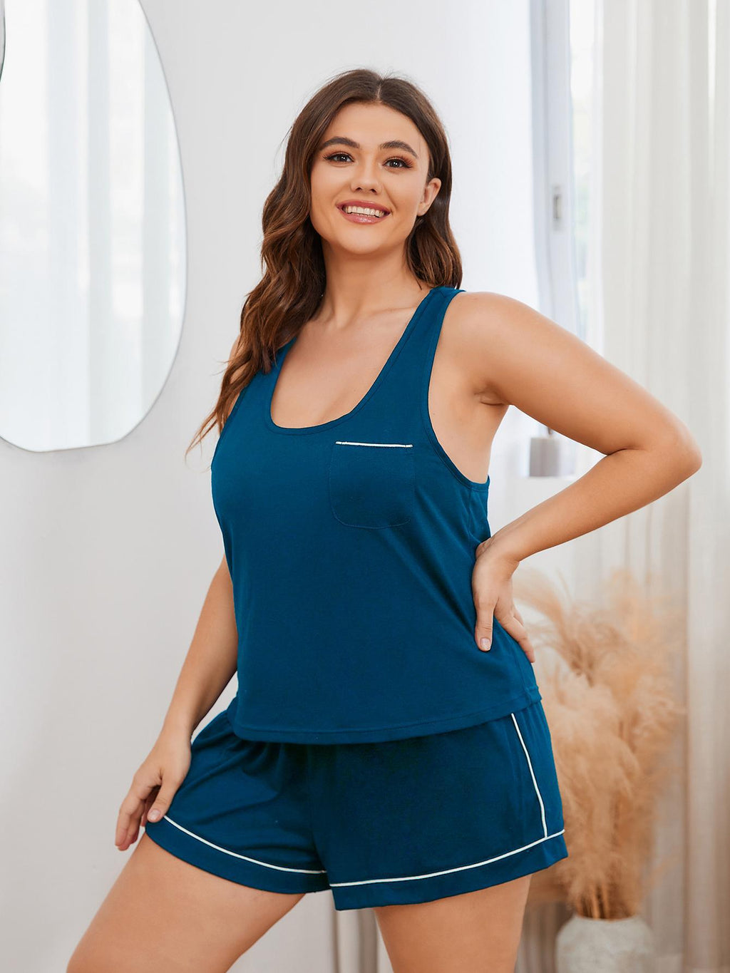 Plus Size Contrast Piping Racerback Tank and Shorts Lounge Set - Lilixa.store