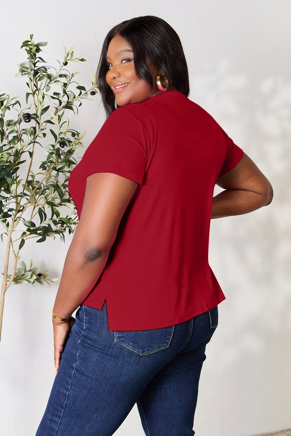 Basic Bae Full Size Round Neck Short Sleeve T-Shirt - Lilixa.store