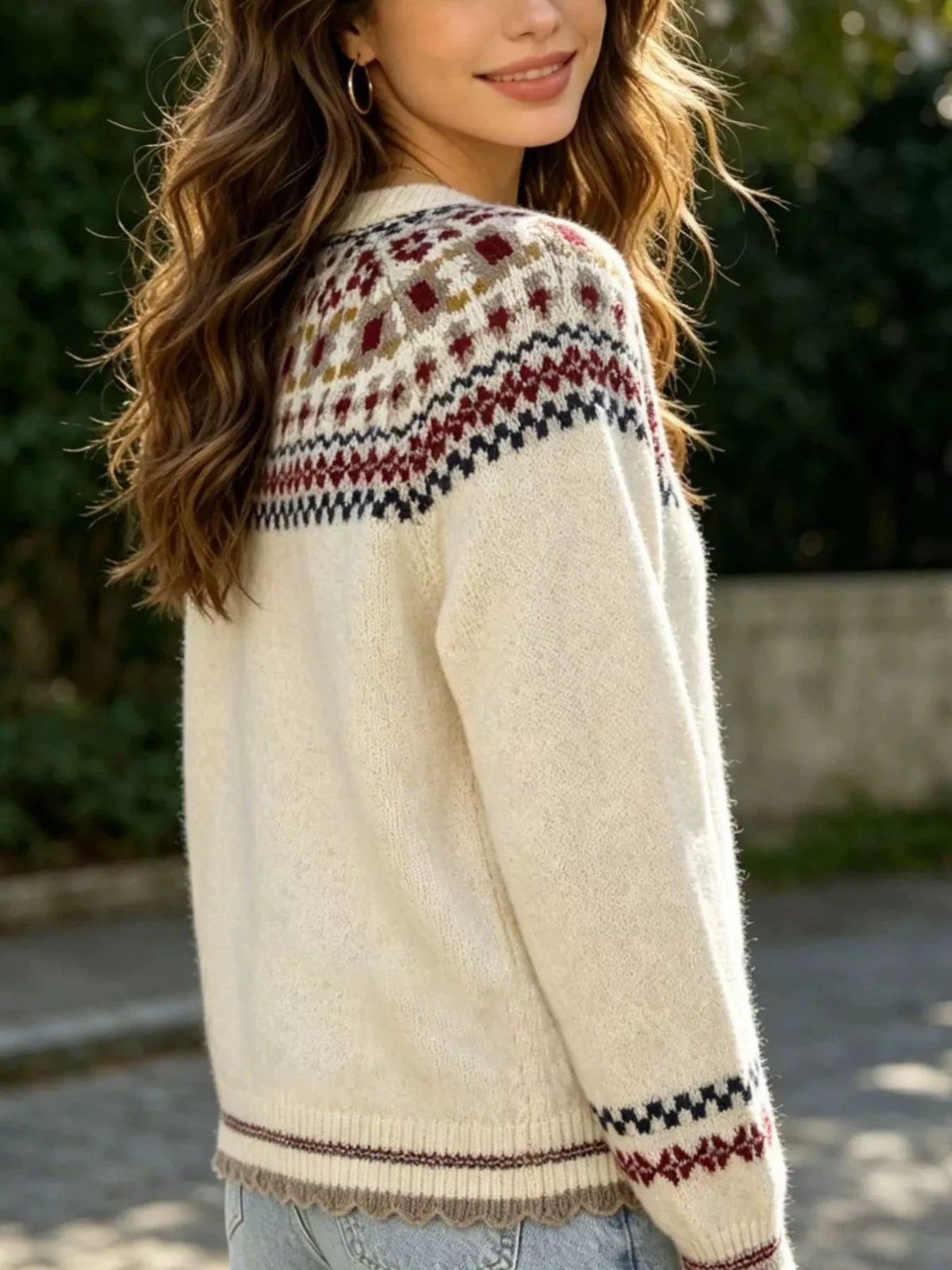 Fair Isle Patterned Button-Down Knit Cardigan in Off-white, view 5