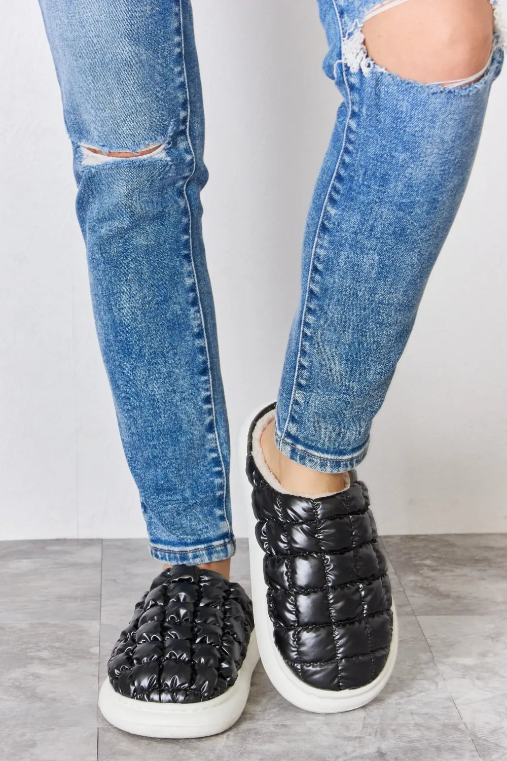 Melody Puffer Plush Slippers - Lilixa.store