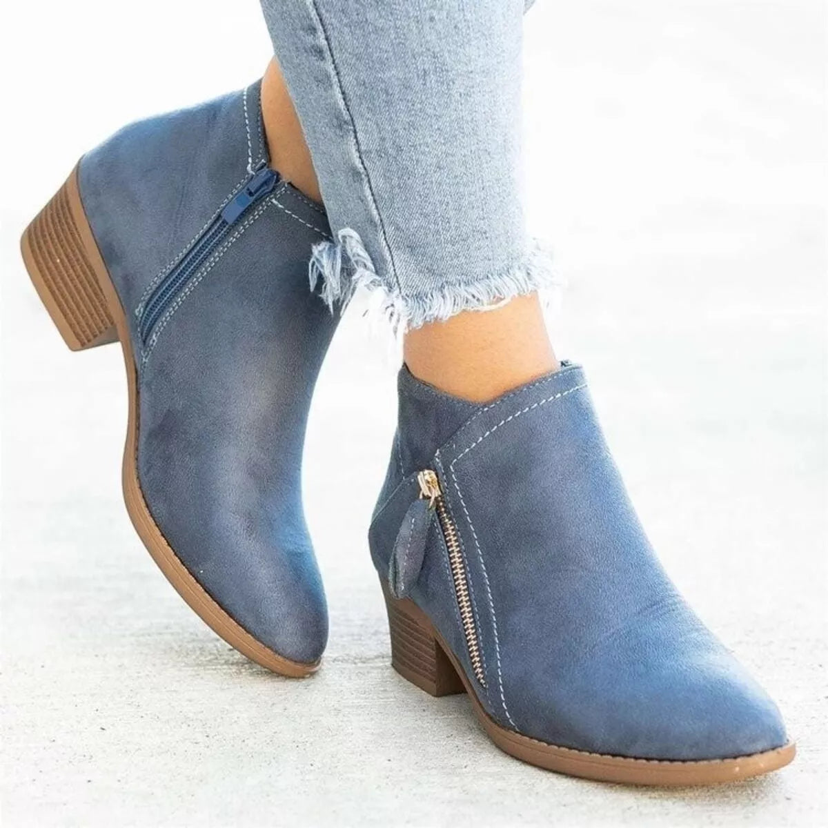 Round Toe Block Heels Boots