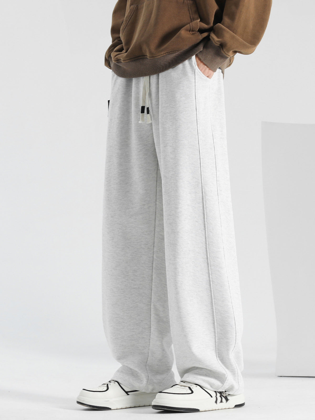 Men's Plus Size Casual Loose-Fit Drawstring Pants in Light Gray