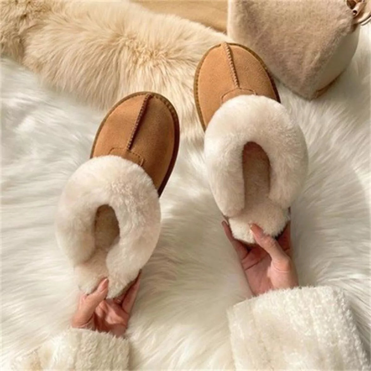 Cozy Plush-Lined Slippers - Lilixa.store
