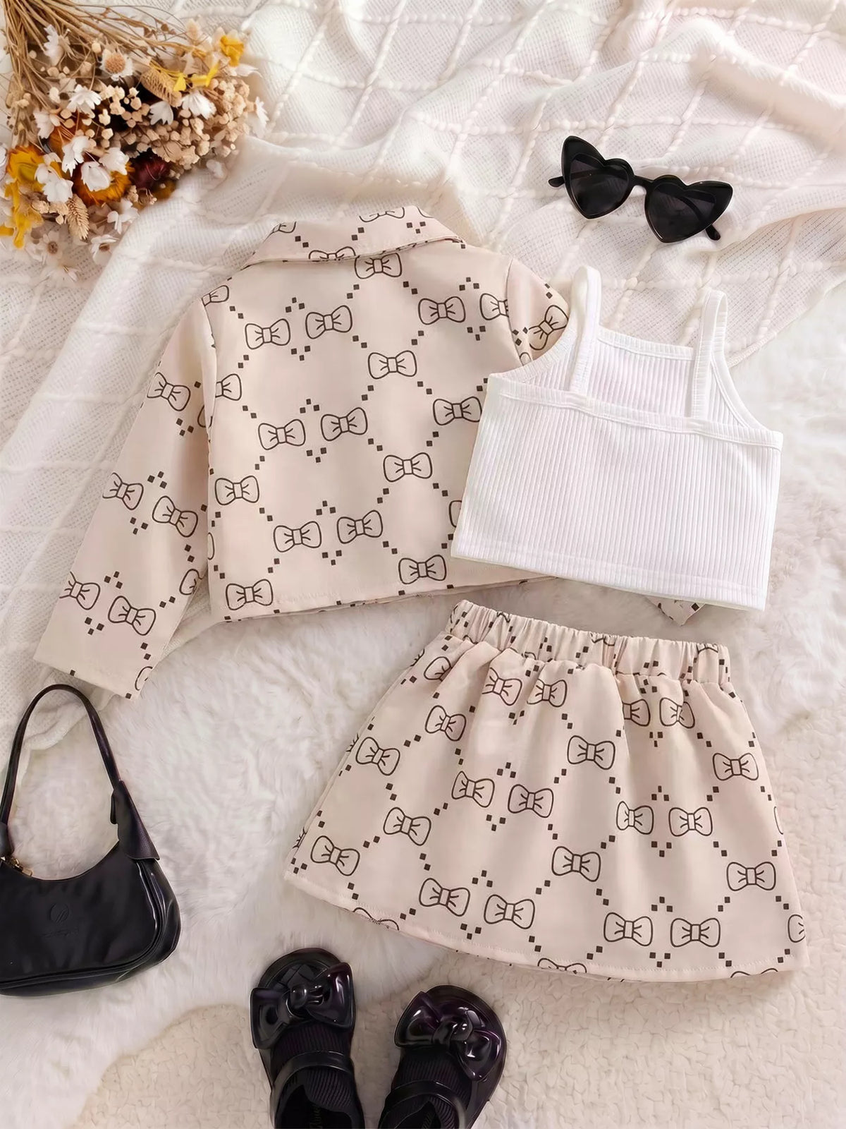 Children's Chic Bow-Print Jacket and Pleated Skirt Set with Ribbed Tank in Khaki Color, view 6
