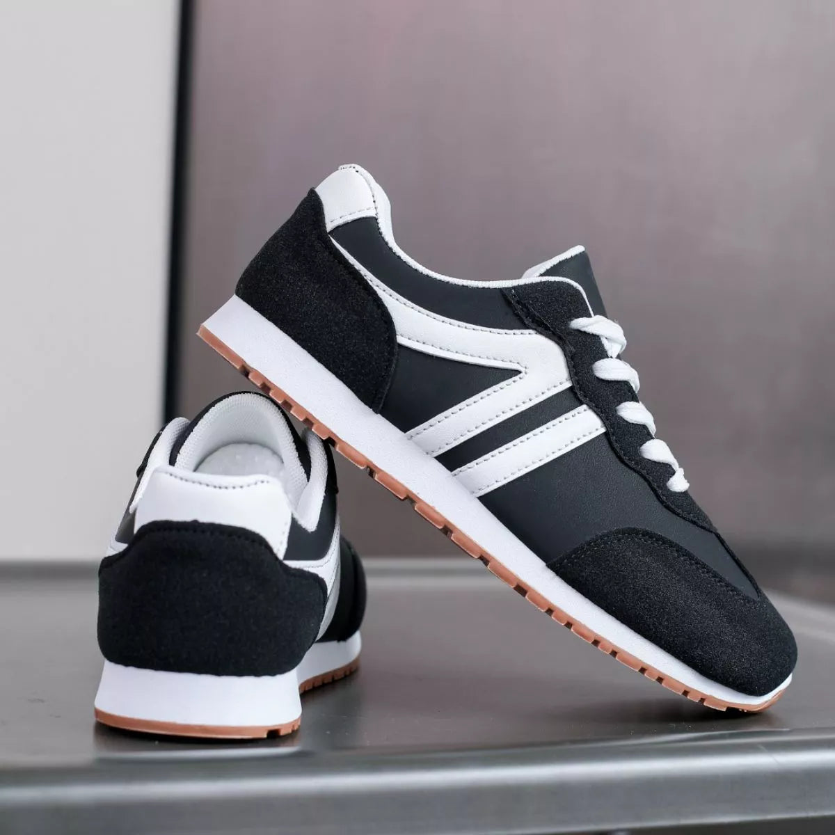 Round Toe Flats Sneakers - Lilixa.store