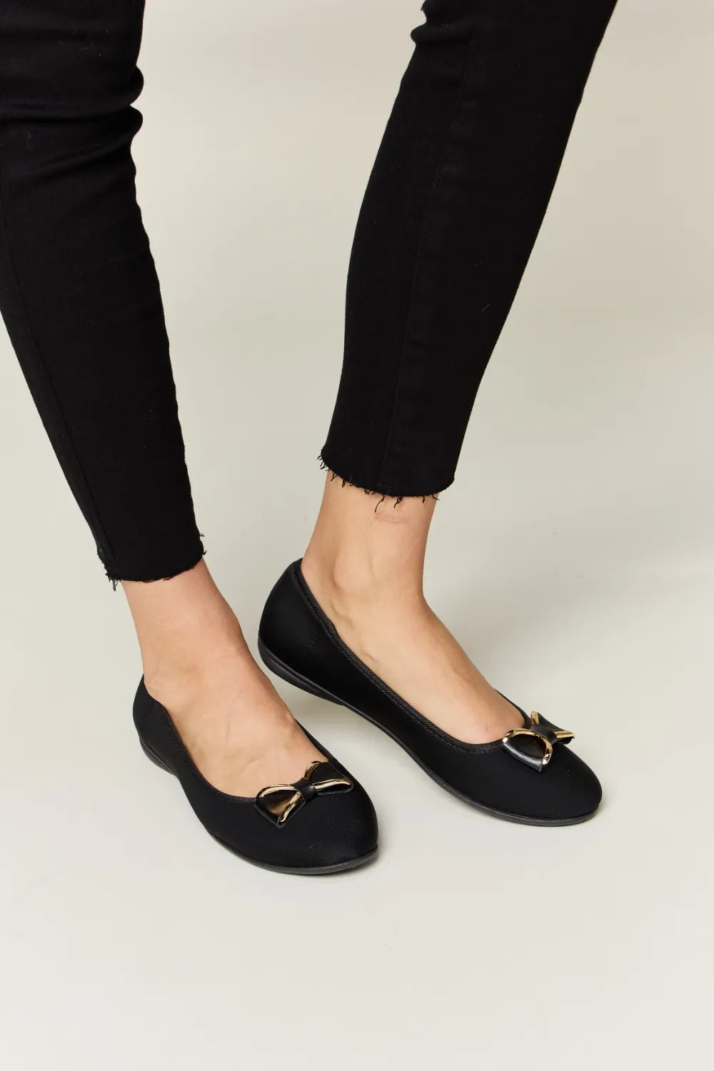 Forever Link Metal Buckle Flat Loafers - Lilixa.store