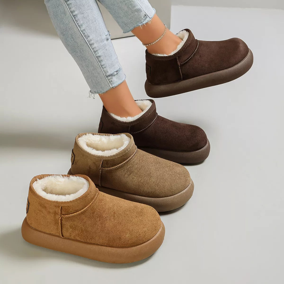 Round Toe Platform Boots