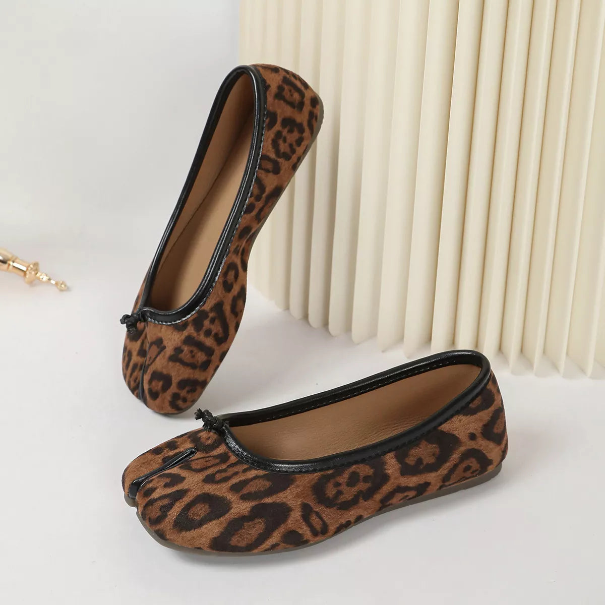 Split-Toe Leopard Print Slip-Ons - Lilixa.store
