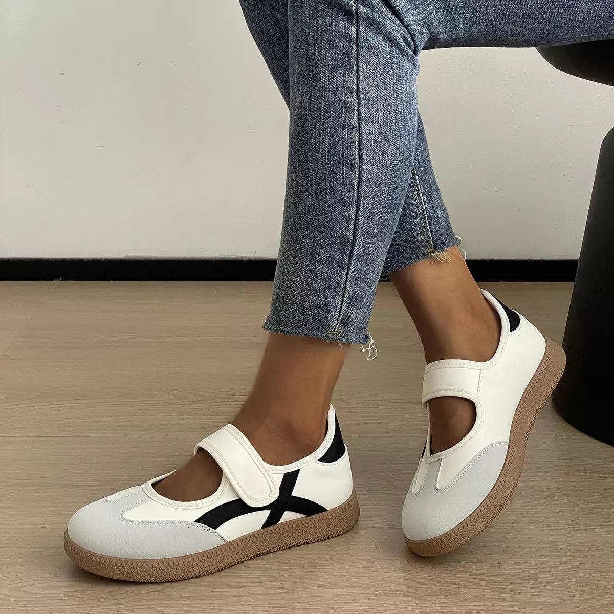 Round Toe Slip-Ons - Lilixa.store