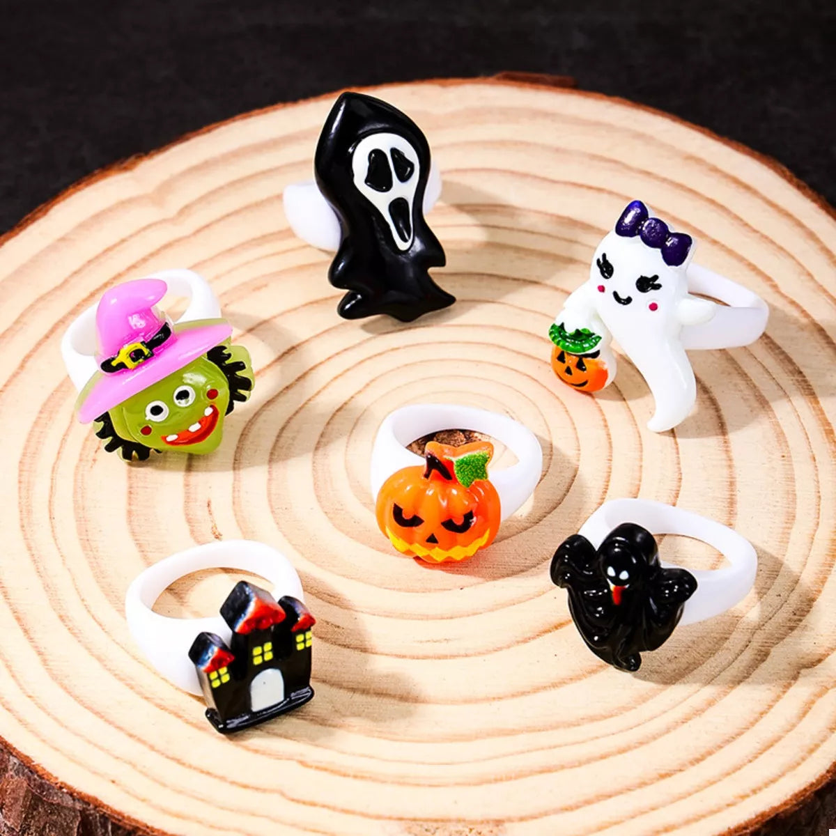 6 Piece Halloween Themed Rings - Lilixa.store