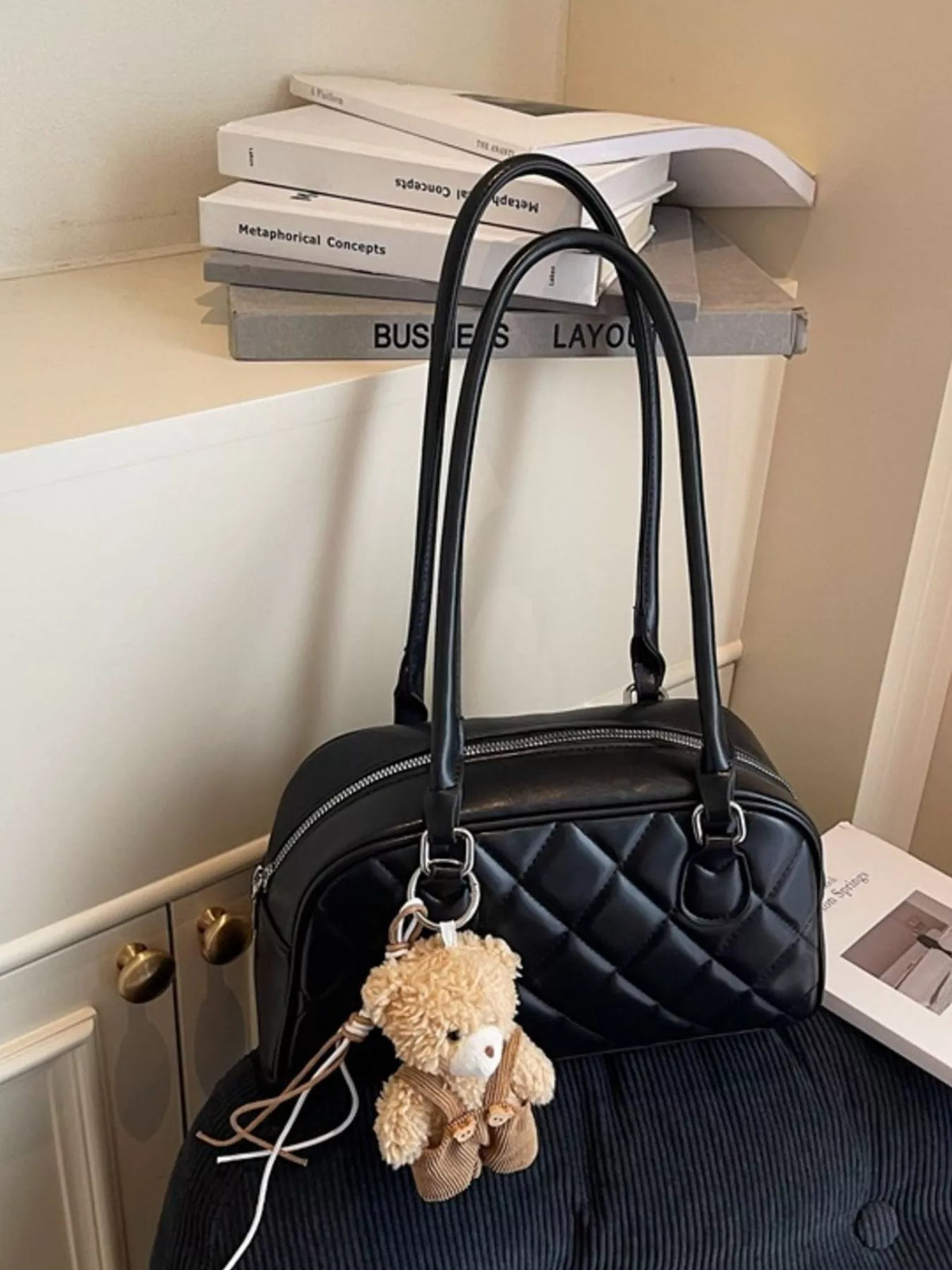 Quilted Leather Shoulder Bag - Lilixa.store