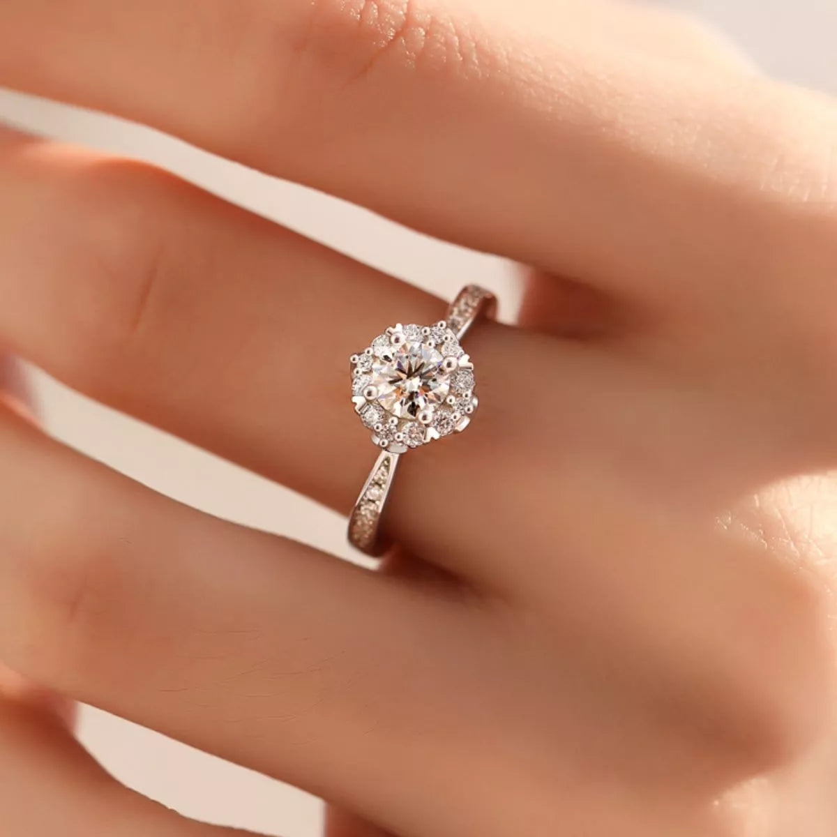 1 Carat 925 Sterling Silver Moissanite Ring - Lilixa.store