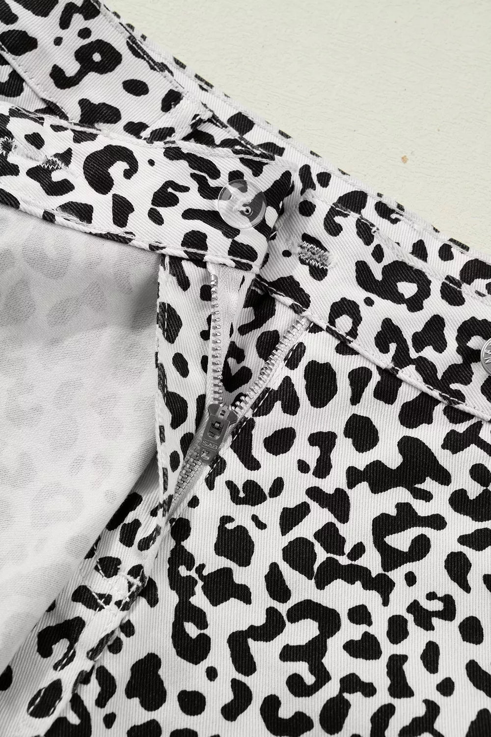 Leopard Print Button Overlap Denim Shorts - Lilixa.store
