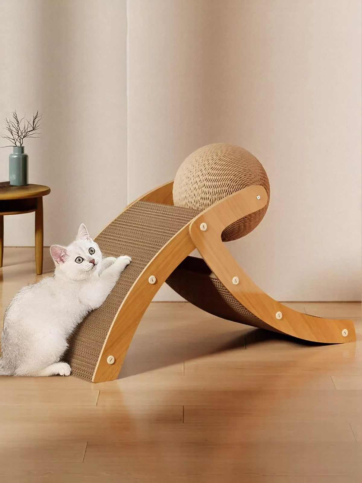 Interactive Ball & Ramp Cat Scratching Post - Lilixa.store