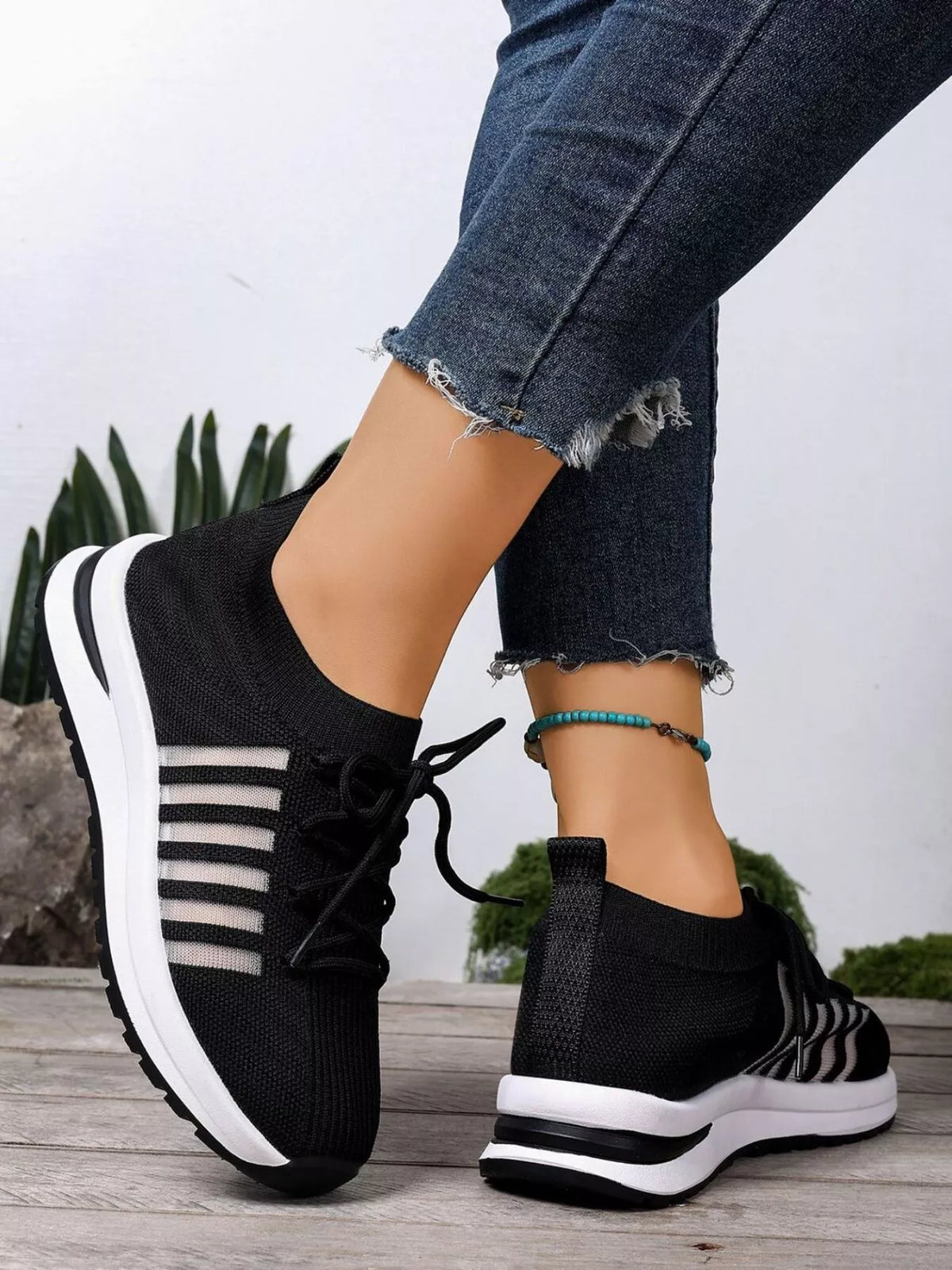 Round Toe Lace Up Athletic - Lilixa.store