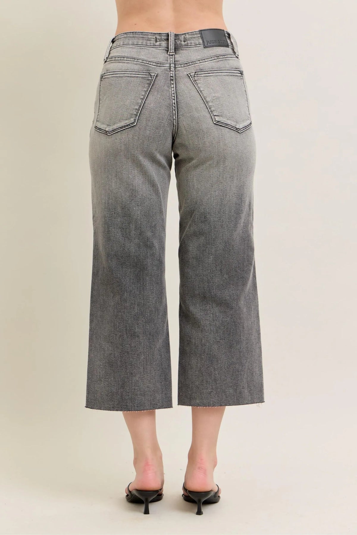 Judy Blue Full Size Wide Leg Capris Jeans Plus Size - Lilixa.store