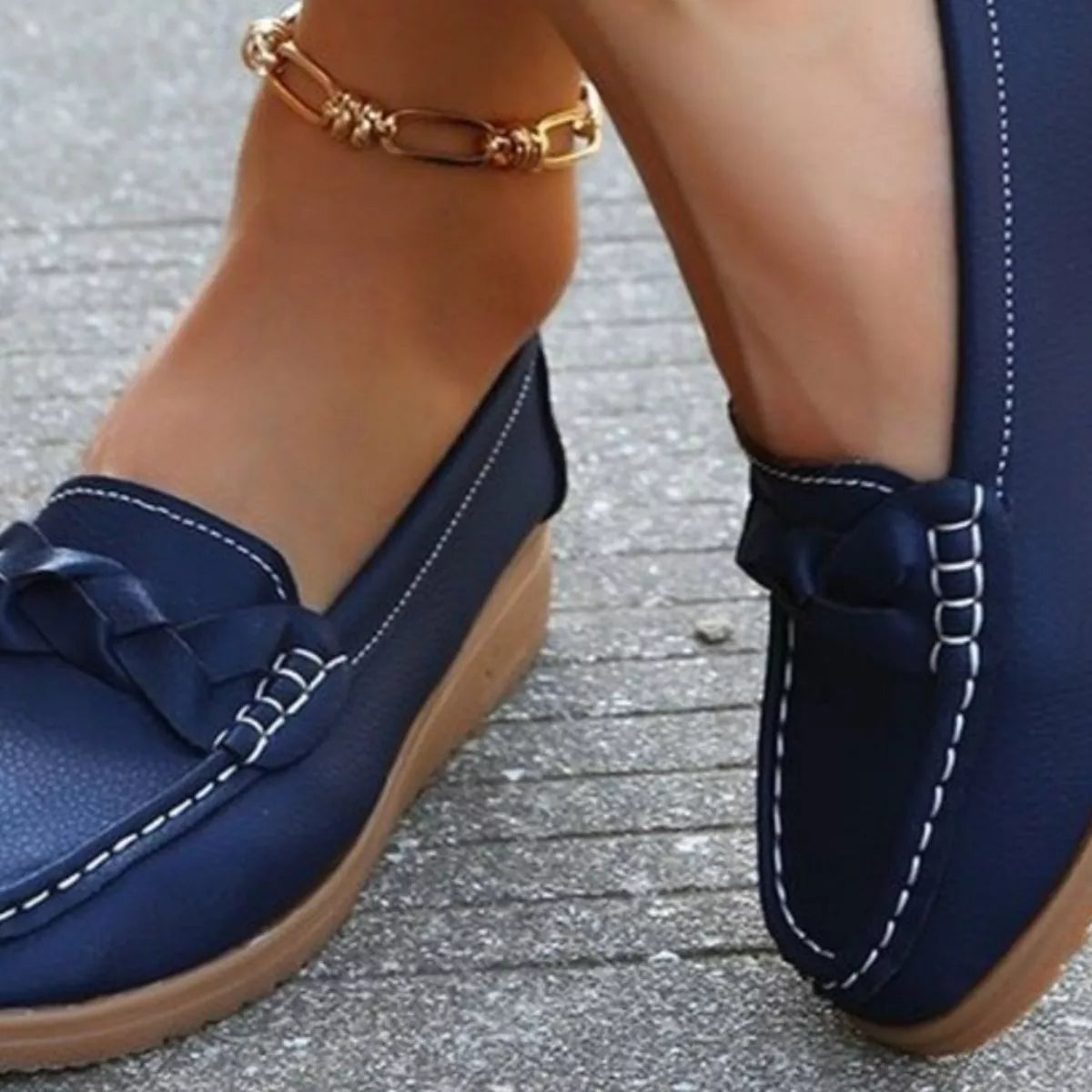 Round Toe Flats Slip-Ons - Lilixa.store