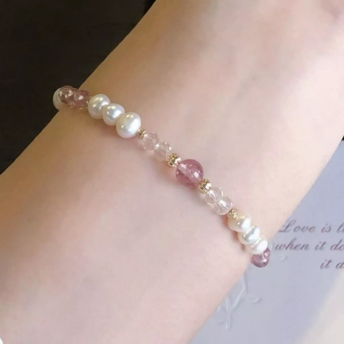 Pearl & Crystal Beaded Bracelet - Lilixa.store