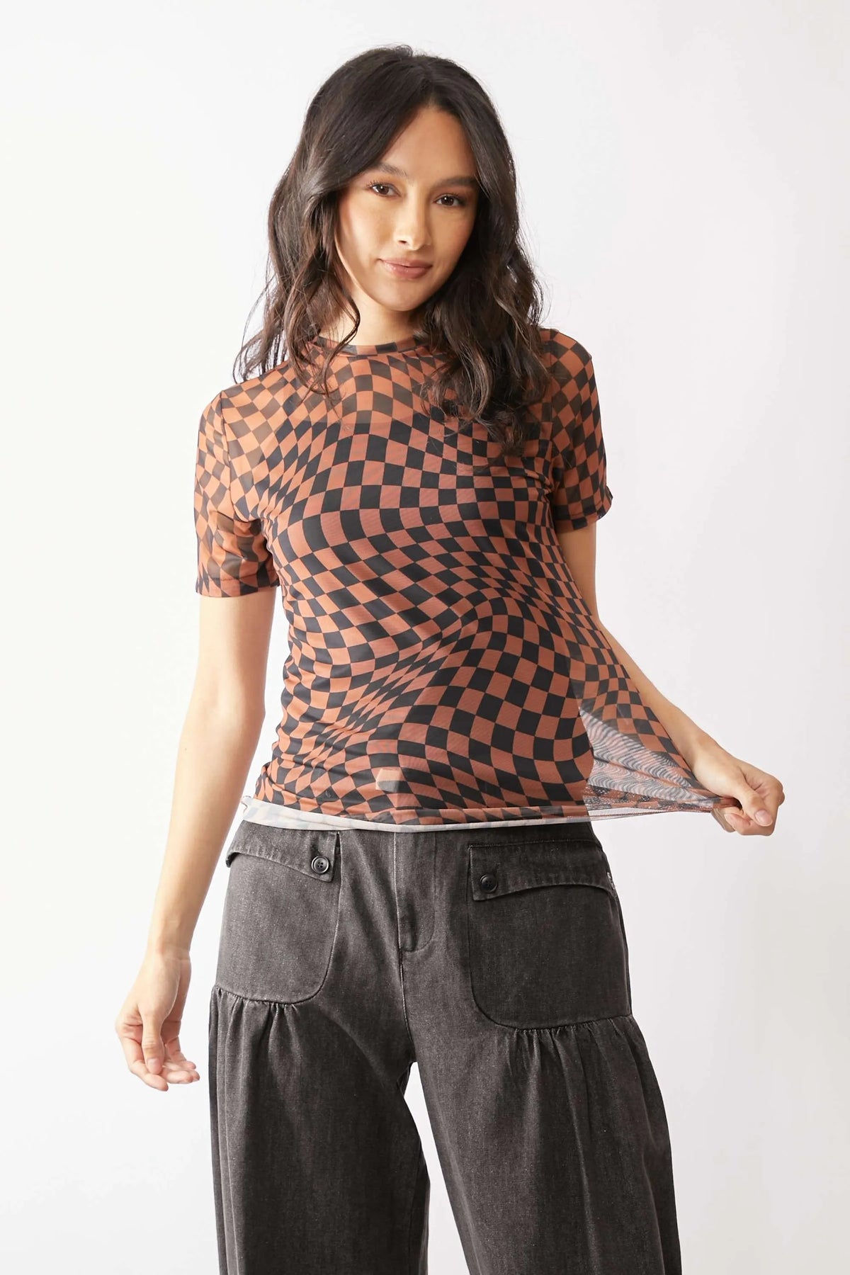 Davi & Dani Checker Board Printed Mesh Short Sleeve Top - Lilixa.store