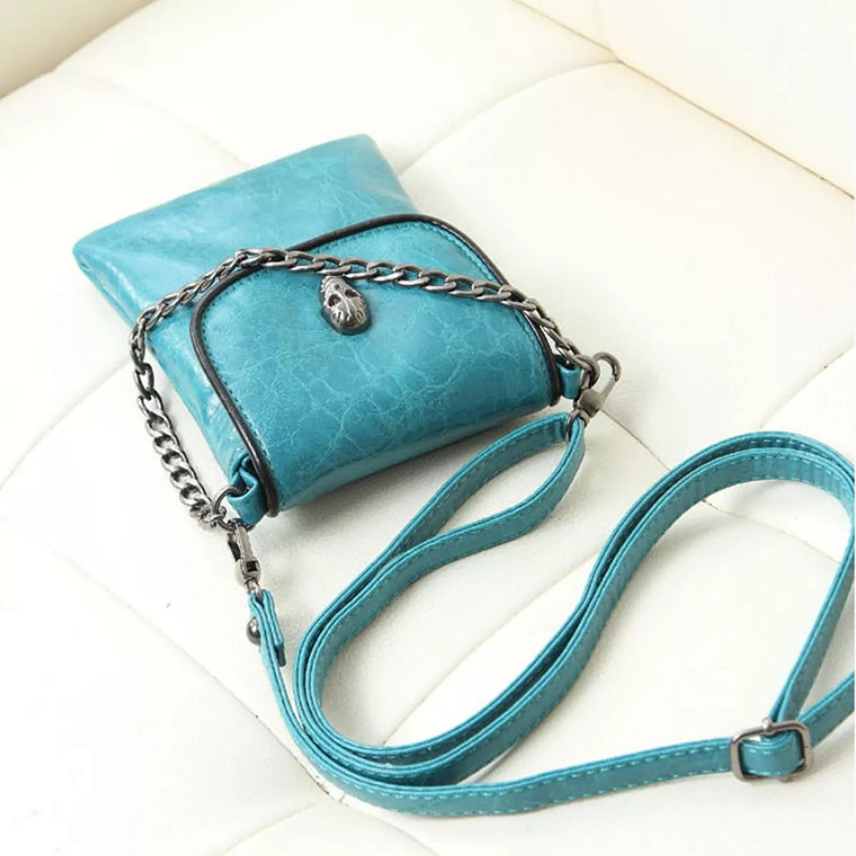 Skull Embellished Mini Bag - Lilixa.store
