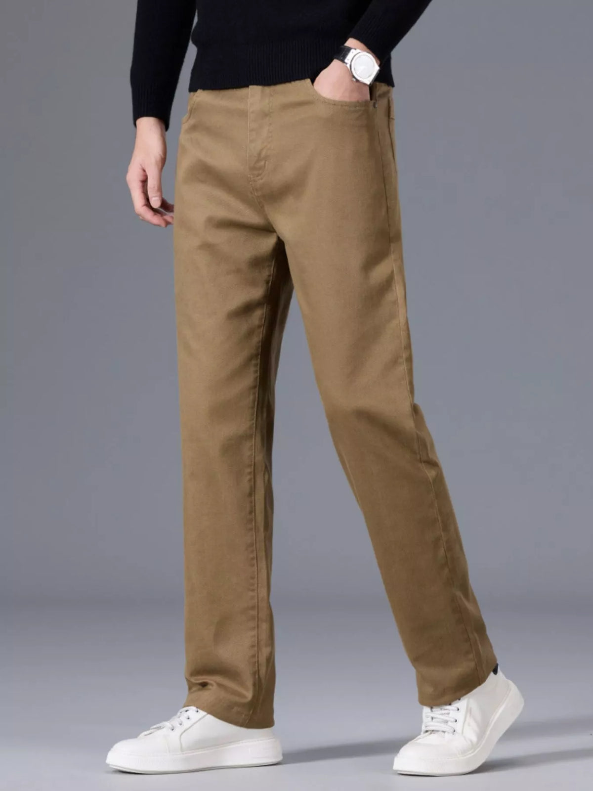 Men's Straight Leg Pants in Khaki