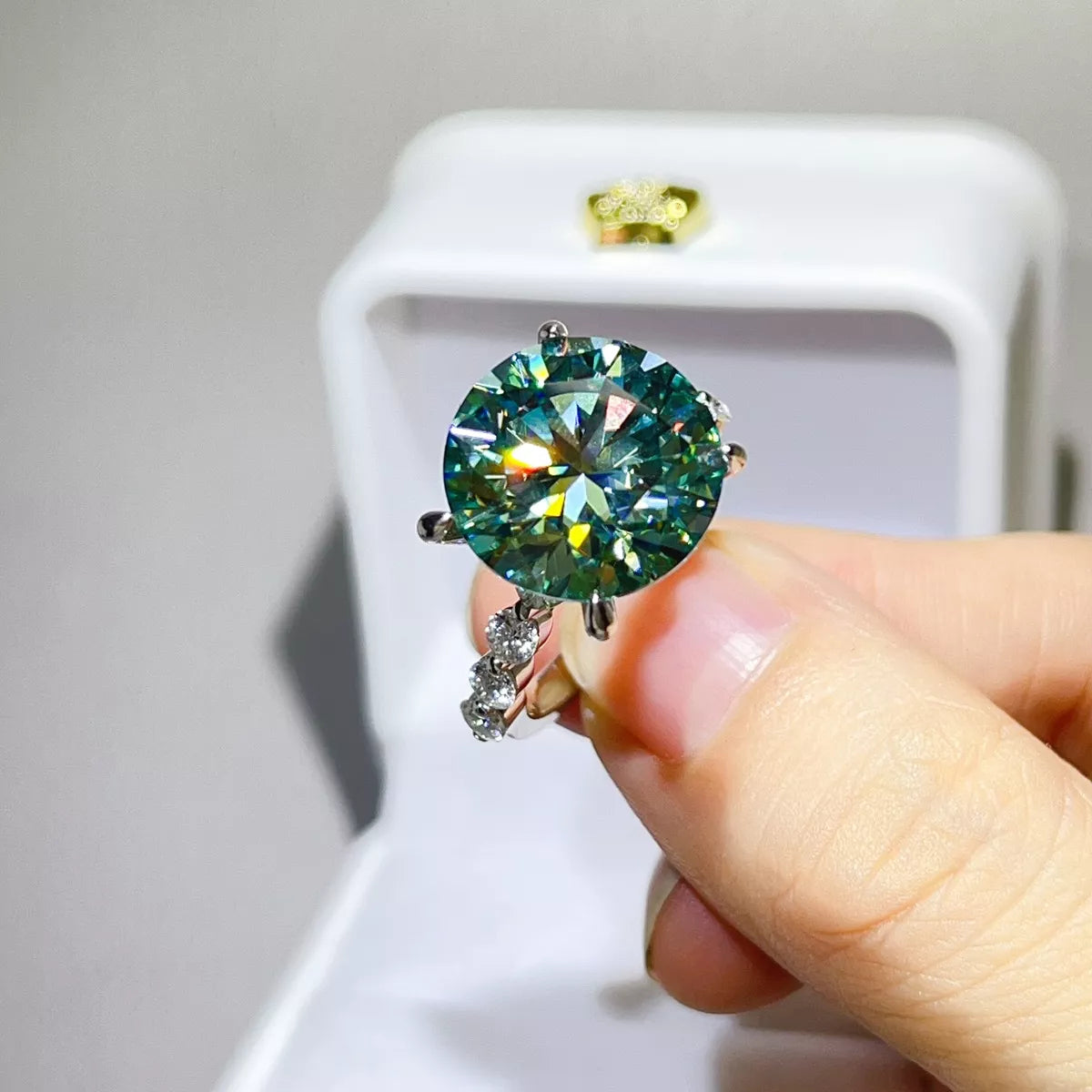 10 Carat 925 Sterling Silver Moissanite Ring