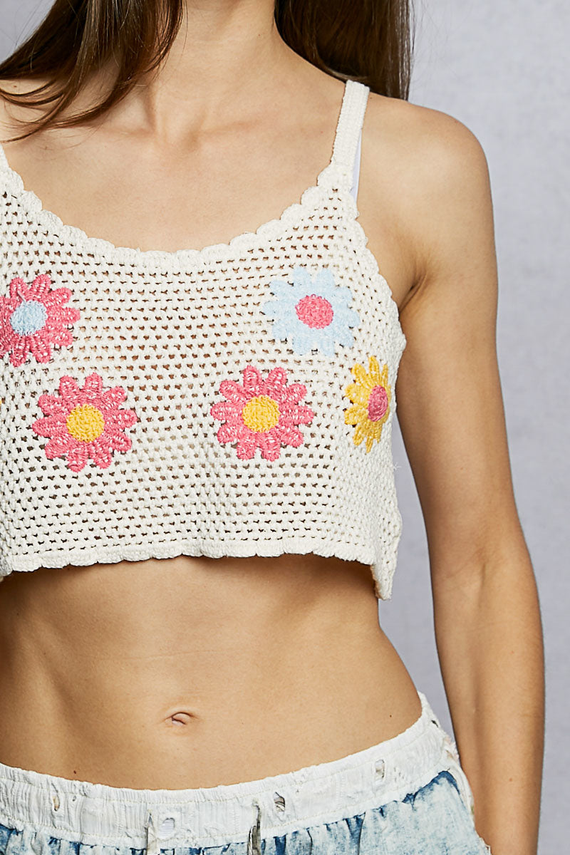 POL U-Neck Cropped Crochet Cami with Floral Embroidery Detail - Lilixa.store