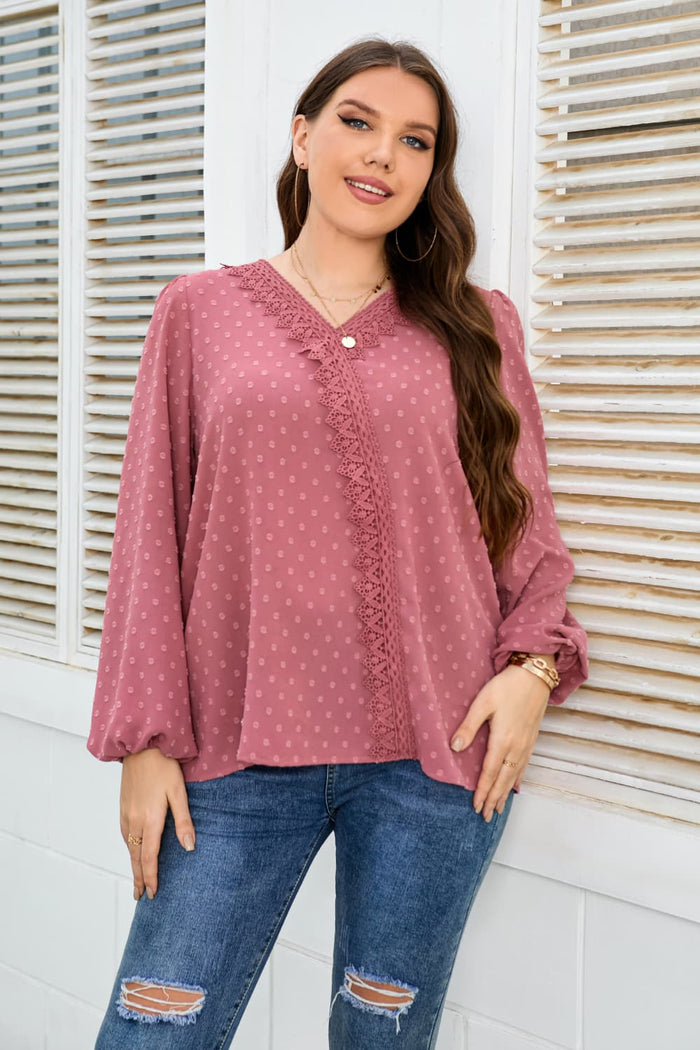 Honey Melo Apparel Plus Size Lace Trim V-Neck Balloon Sleeve Blouse in Dusty Pink