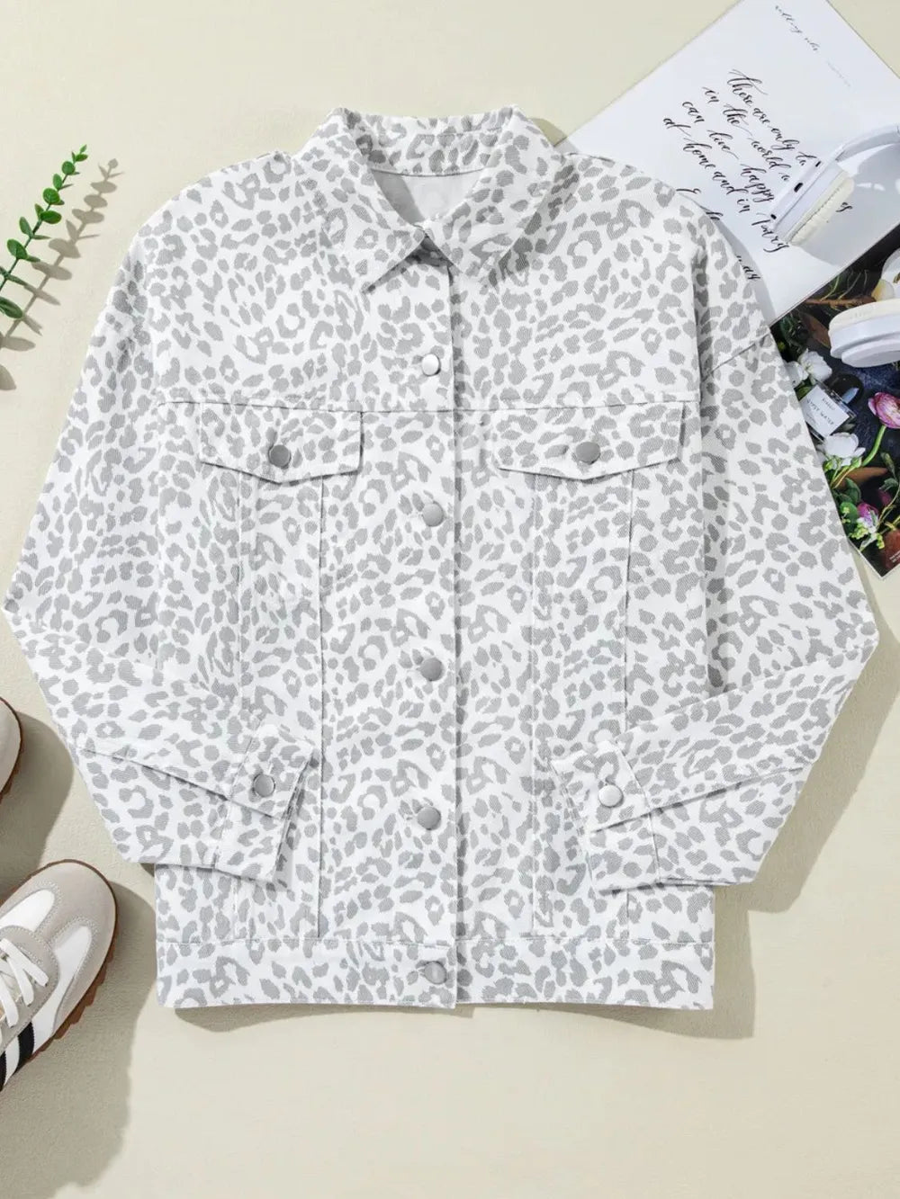 Leopard Button Up Long Sleeve Denim Jacket - Lilixa.store
